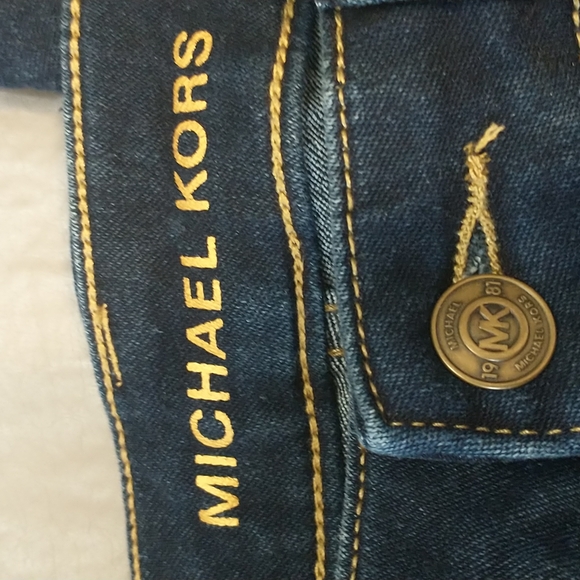 Michael kors dark wash Izzy skinny jeans - Picture 9 of 11
